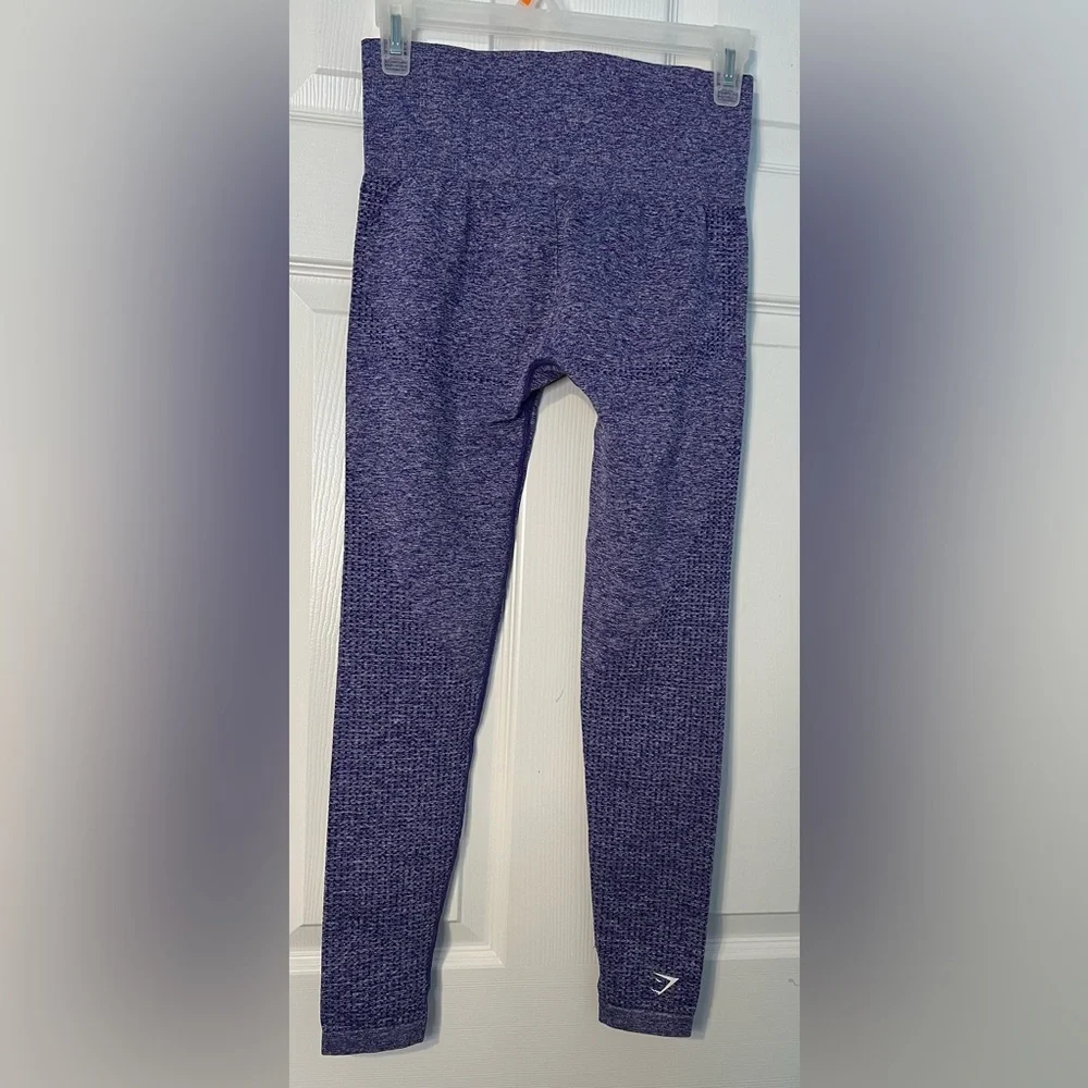 Gymshark Purple Leggings EUC - Picture 4 of 5
